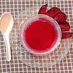 A picture of Beet and Carrot Soup (#WorldCancerDay).