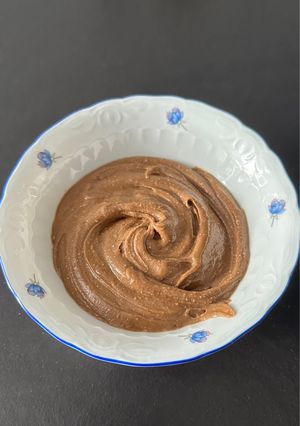 Una foto de Falsa Nocilla con harina de algarroba