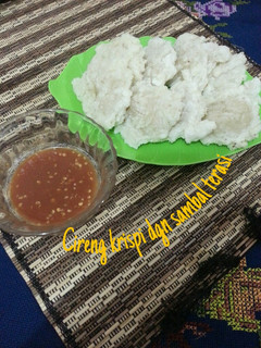 Foto resep Cireng krispi dgn sambal terasi