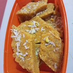 A picture of Chaney ki daal ka halwa.