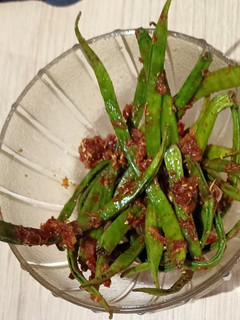 ગુવાર ની કાચરી (Guvar Kachari Recipe In Gujarati) રેસીપી મુખ્ય ફોટો