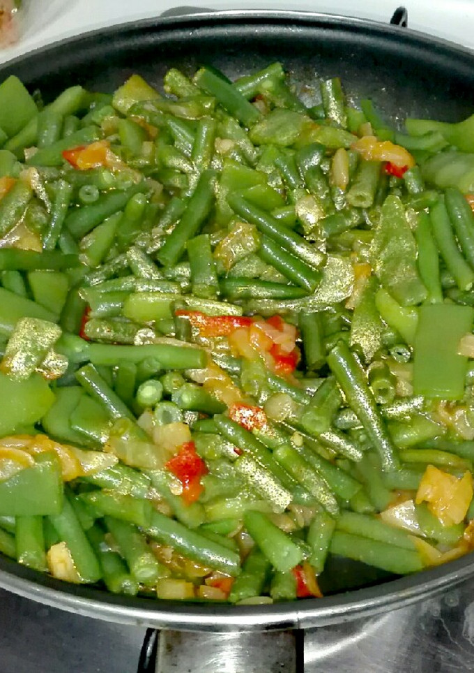 Una foto de Judías verdes y habichuelillas encebolladas