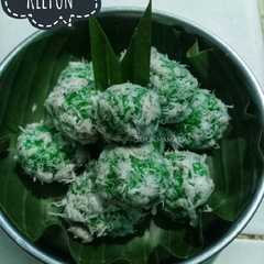 Klepon pandan ijo রেসিপির প্রধান ছবি