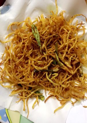 Shredded crispy potatoe রেসিপির প্রধান ছবি