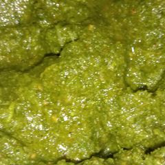 A picture of Green onion Chutney.