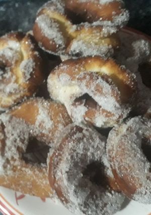 Una foto de Aprendiendo a hacer Rosquitas!!!