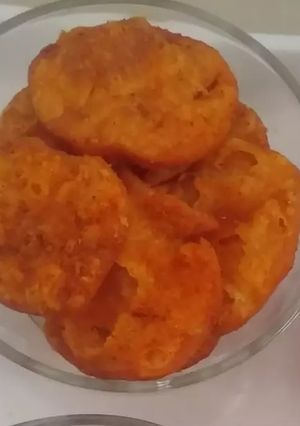 તીખી પૂરી(tikhi puri in Gujarati) રેસીપી મુખ્ય ફોટો