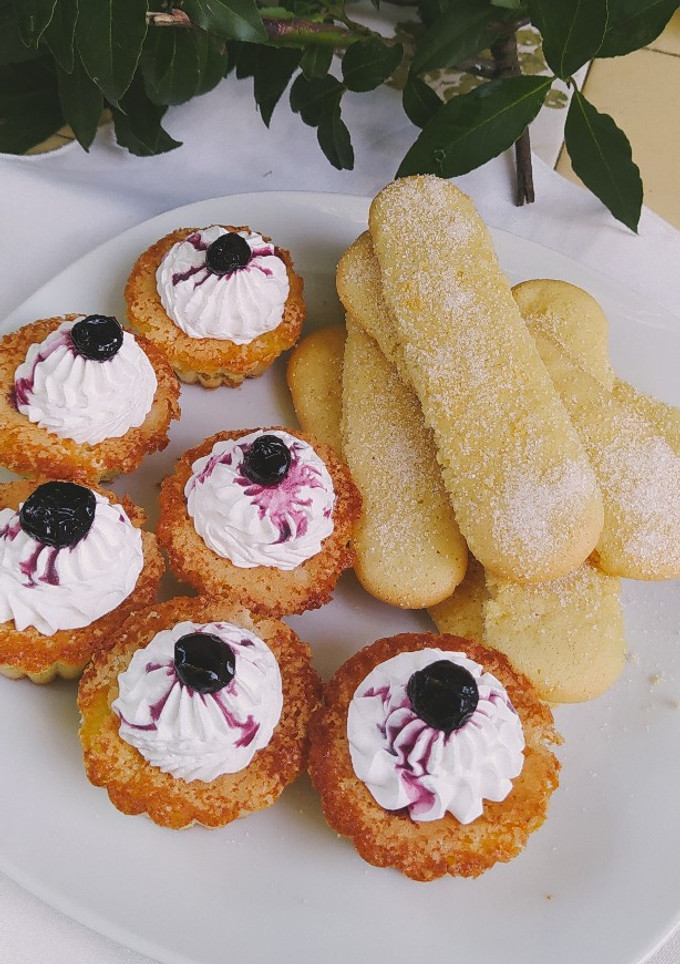 Una foto de Vainillas con Harina Leudante y de Yapa Muffins de Vainilla