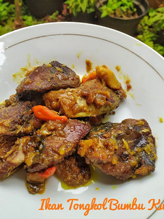 Foto resep Ikan Tongkol Bumbu Kuning