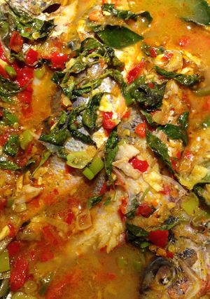 Foto resep Ikan ekor kuning 'woku'
