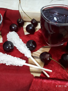 عکسی از دستور جوشانده گیلاس و دم گیلاس