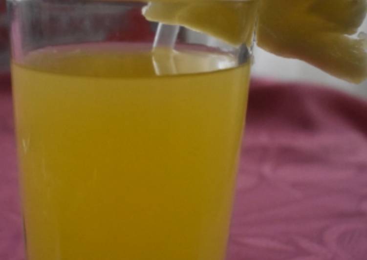 Simple Way to Make Homemade Pineapple lemon and ginger juice