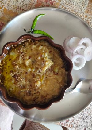 A picture of Bihari Lauki Jabar.