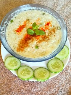 खीरा पुदीना रायता (kheera pudina raita recipe in Hindi) रेसिपी मुख्य फोटो