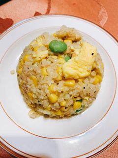 什錦偽炒飯(清冰箱料理) 的食譜成品照片