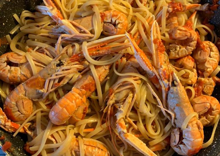 Recipe of Favorite Pasta con gli scampi