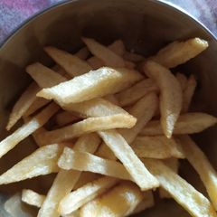 A picture of French fries.