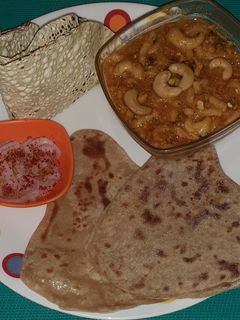 કાજુ ગાંઠીયા નું શાક (Kaju Ganthiya Shak Recipe In Gujarati) રેસીપી મુખ્ય ફોટો