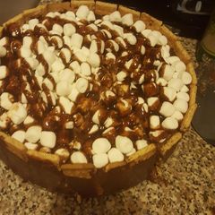 A picture of Smores cheesecake.