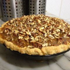 A picture of Apple-n-Pecan Pie.