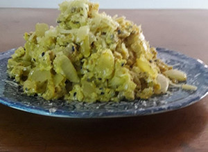 Una foto de Huevos revueltos con cebolla y queso #SOSFranco