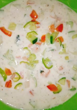 A picture of Vegetable raita.