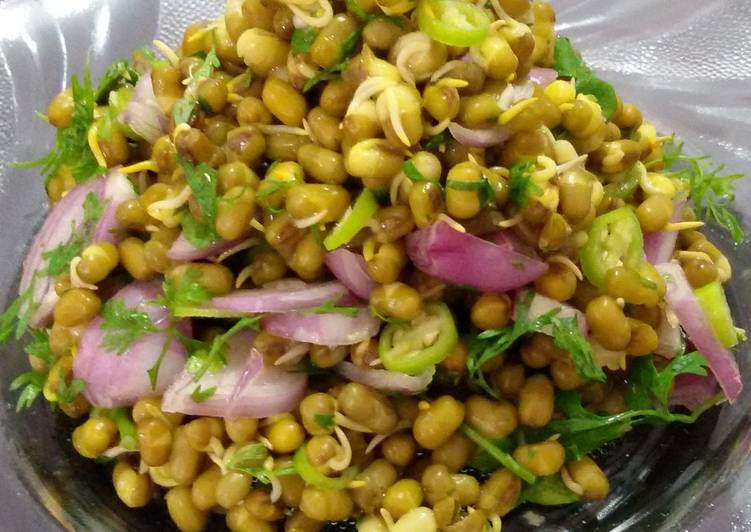Recipe of Quick Sprouted Moong Salad
