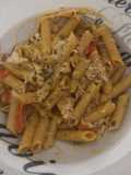 Pasta con jitomates cherry y mozzarella