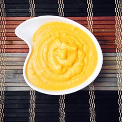 A picture of Pumpkin Hummus.