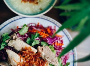 Hình của món Gỏi vịt bắp cải tím🥗🥗🥗.