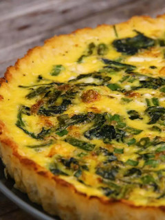 A picture of Cauliflower-Crusted Quiche.
