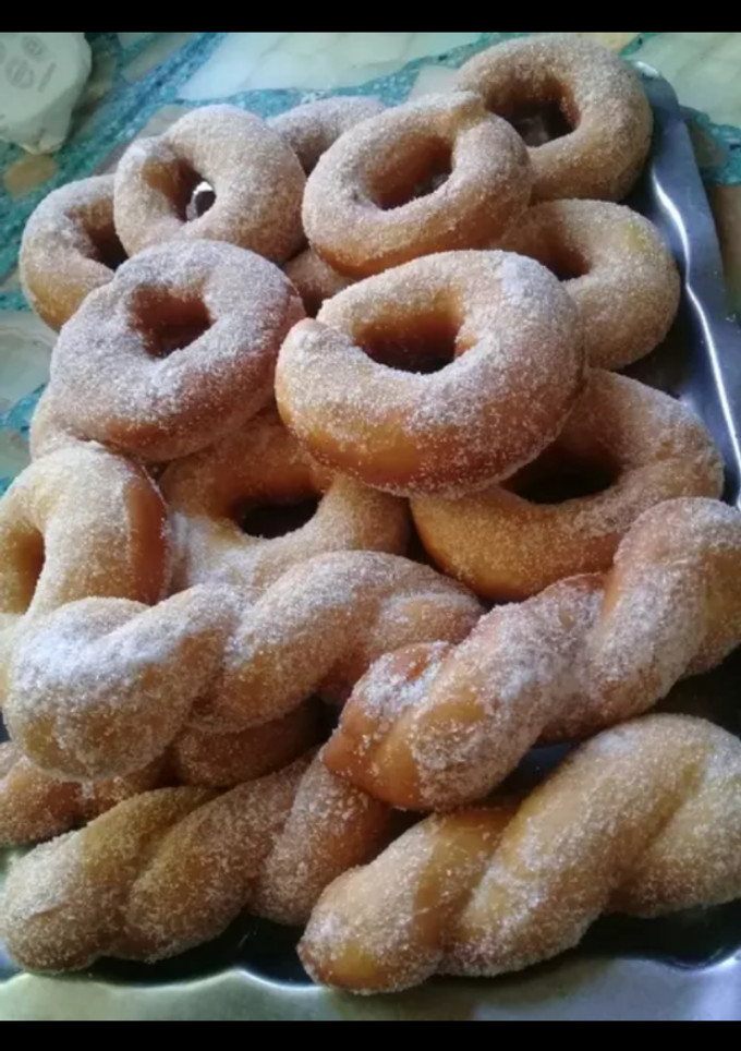 Una foto de Rosquitas súper ricas y esponjosas 😋