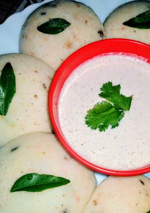 A picture of Vegetable rava idlli.