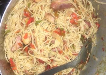 Easiest Way to Cook Appetizing Fried spagetti with shredded chiken