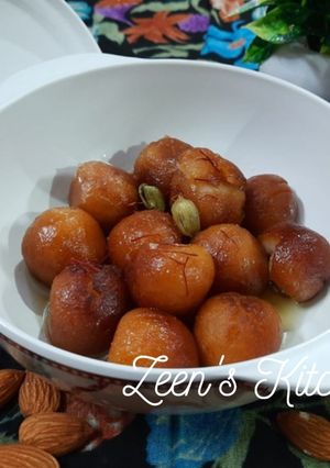 A picture of Badami Bread Gulab Jamuns.
