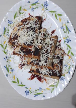 A picture of Veg Cheese Quesadilla.