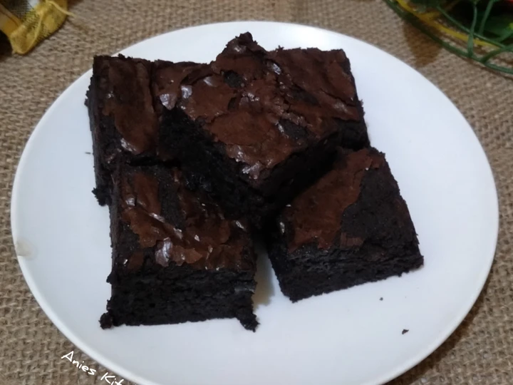 Cara Mudah Membikin Resep Chewy Shiny Crust Brownies yang Lezat Anti Ribet, Bikin Ngiler