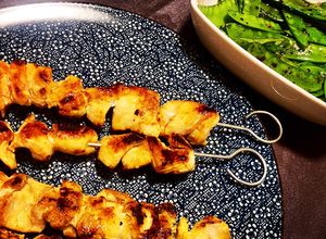 Foto principal de Ideas para adobar tu pollo y hacer unos riquísimos pinchos morunos