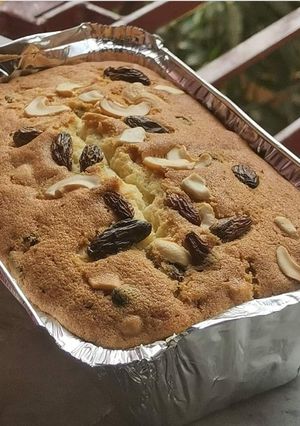 A picture of Sooji Cake.