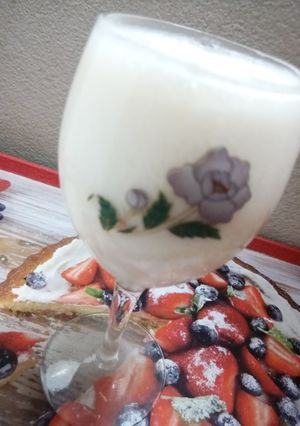 صورة لوصفة عصير بالزبادي والمانجو