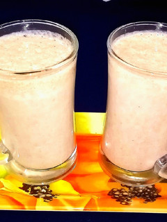 A picture of Dates milk shake.