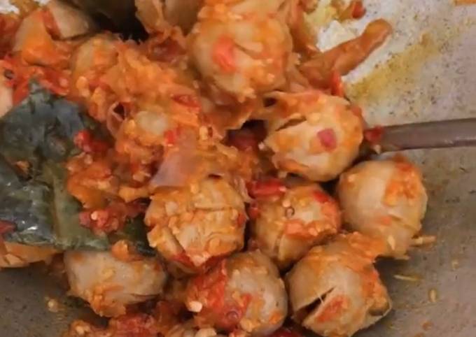 Pentol bakso goreng pedas edun