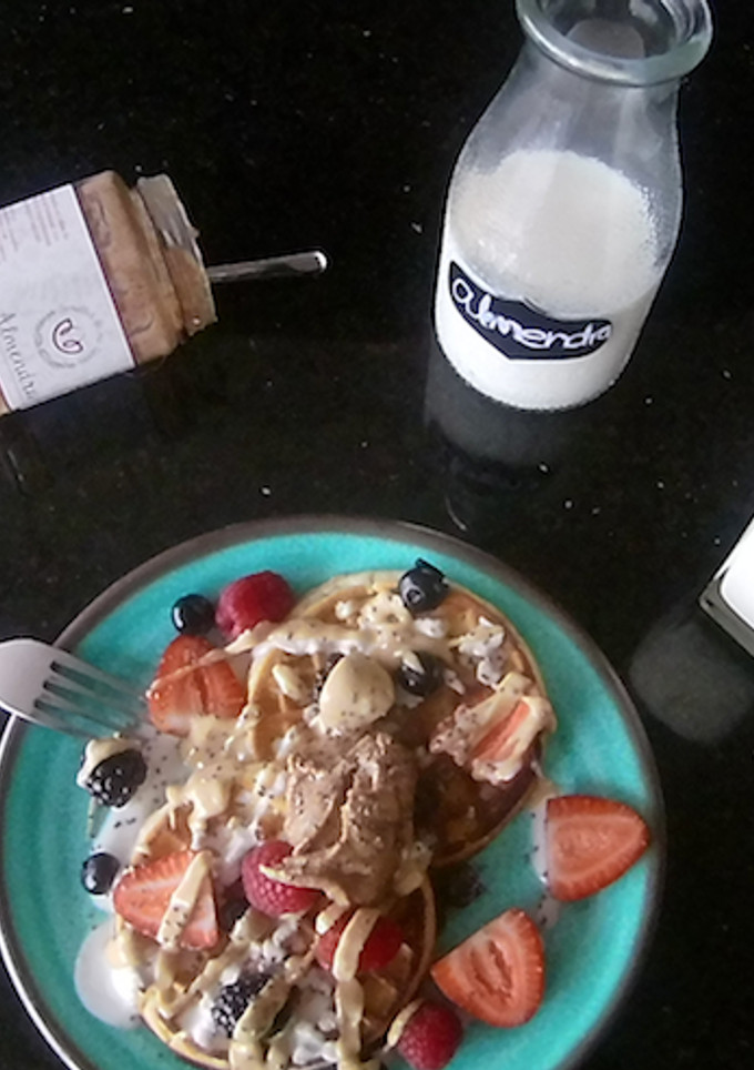 Una foto de Sunday Funday Waffle