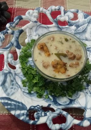A picture of Vrat special kadi pakode.