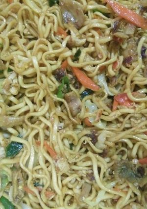 Foto resep Mie goreng ayam pedas