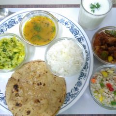 A picture of Veg lunch thali.