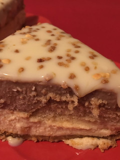 Una foto de Tarta de turrón sobrante