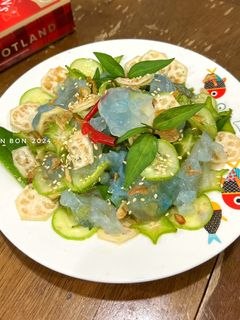 Hình của món Gỏi Nuốc Khế Chua Chuối Chát.