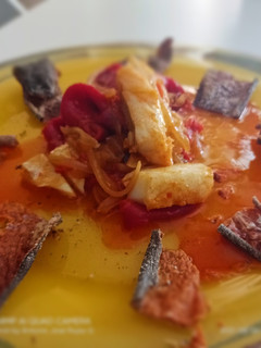 Una foto de Bacalao desalado con chips de su propia piel 🌞🌞🌞