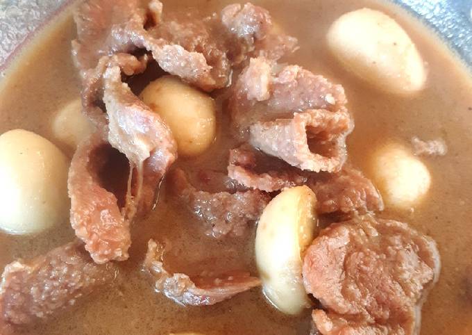 Semur daging telur puyuh gampang dan sederhana